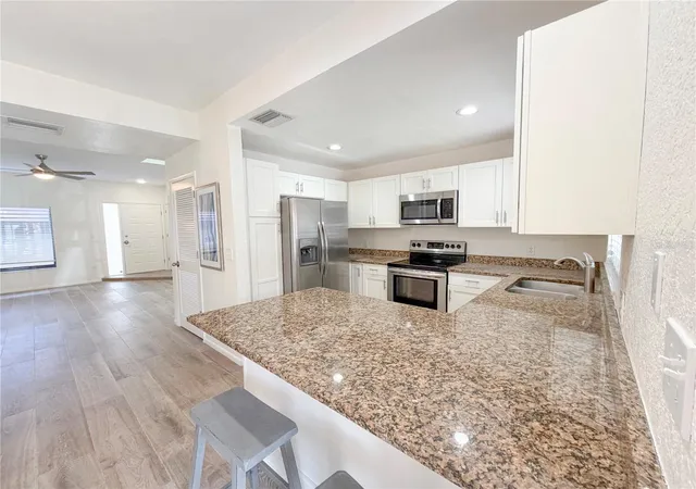 Photo 4 of Townhouse for sale at 3460 Countryside Blvd #60, Clearwater, FL 33761 | MLS# TB8532482 | Listing updated on 2026-09-05