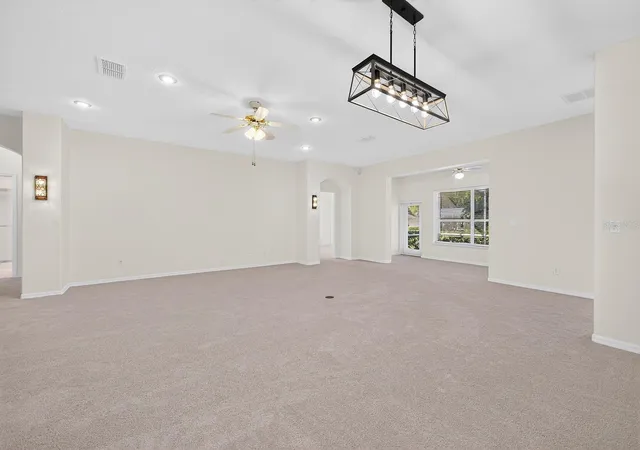 Photo 4 of Single family home for sale at 4228 Newland St, Clermont, FL 34711 | MLS# O6427907 | Listing updated on 2026-10-28