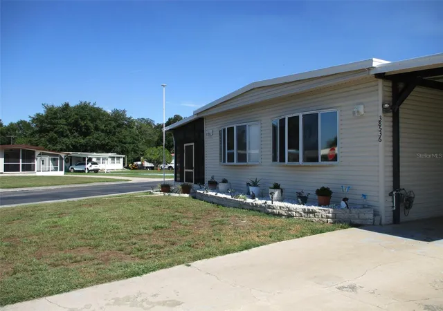 Photo 2 of Manufactured home for sale at 38536 Cone Dr, Zephyrhills, FL 33540 | MLS# TB8532488 | Listing updated on 2026-08-11