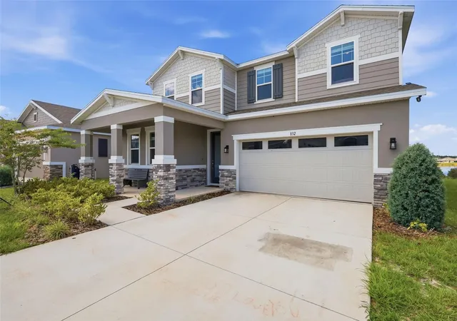 Photo 3 of Single family home for sale at 832 Griffon Ave, Lake Alfred, FL 33850 | MLS# O6427910 | Listing updated on 2026-09-22