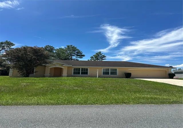 Photo 1 of Single family home for sale at 3142 Sw 132nd Lane, Ocala, FL 34473 | MLS# OM729138 | Listing updated on 2026-09-24
