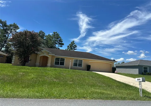 Photo 2 of Single family home for sale at 3142 Sw 132nd Lane, Ocala, FL 34473 | MLS# OM729138 | Listing updated on 2026-09-24