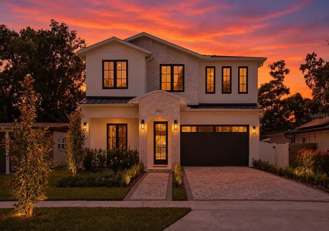 Single family home for sale at 2422 Musselwhite Ave, ORLANDO, FL 32804 | MLS# O6427921
