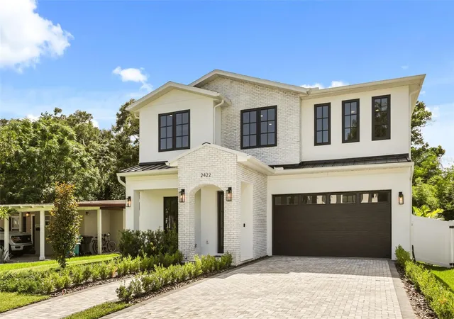Photo 3 of Single family home for sale at 2422 Musselwhite Ave, Orlando, FL 32804 | MLS# O6427921 | Listing updated on 2026-10-08