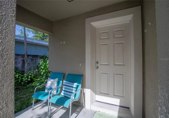 Photo 3 of Single family home for sale at 1202 S Dewey St, Eustis, FL 32726 | MLS# G5115494 | Listing updated on 2026-10-06