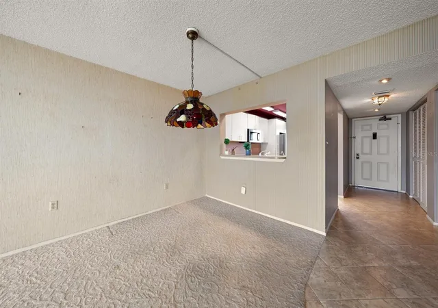 4th image of 1250 Gulf Blvd #706, Clearwater Beach, FL 33767 | MLS# TB8532502