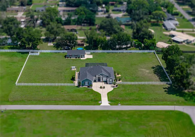 Photo 1 of Single family home for sale at 37405 Highridge Dr, Dade City, FL 33525 | MLS# TB8532507 | Listing updated on 2026-10-09