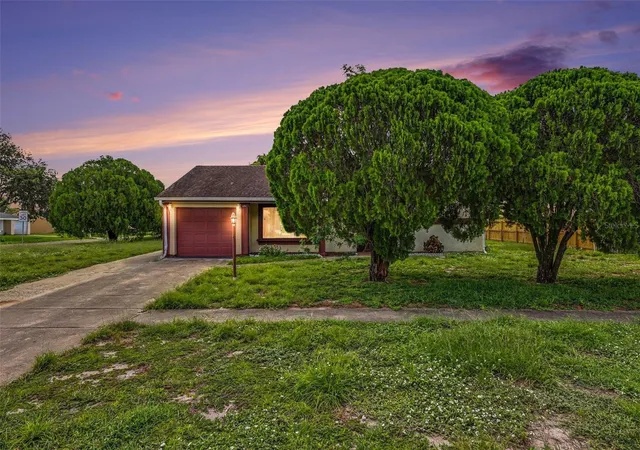 Photo 1 of Single family home for sale at 997 Mariposa Dr Ne, Palm Bay, FL 32905 | MLS# S5154354 | Listing updated on 2026-07-31