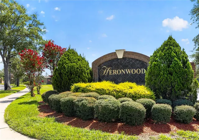 32nd image of 1907 Westbourne Dr, Oviedo, FL 32765 | MLS# V4950374