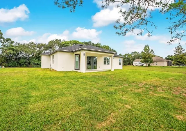 5th image of 551 Dowling Cir, Lady Lake, FL 32159 | MLS# G5115498