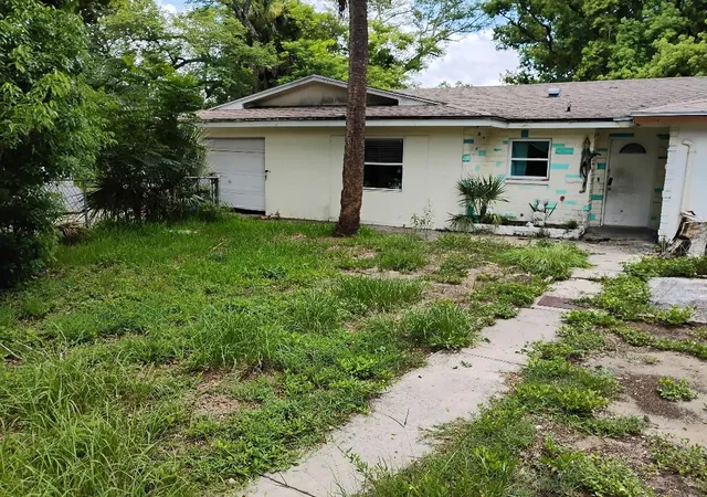 Photo 2 of Single family home for sale at 2157 Railroad Ave, Safety Harbor, FL 34695 | MLS# TB8532518 | Listing updated on 2026-08-10