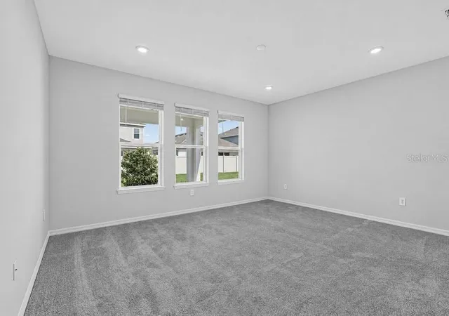 Photo 4 of Single family home for sale at 5210 Edenmore St, Saint Cloud, FL 34771 | MLS# O6427936 | Listing updated on 2026-10-16