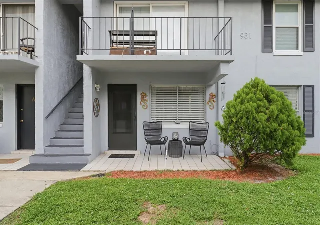 Photo 1 of Condo for sale at 931 W Oak Ridge Rd #B, Orlando, FL 32809 | MLS# O6427939 | Listing updated on 2026-08-11