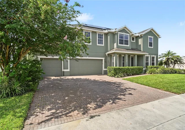 Photo 2 of Single family home for sale at 637 Grassy Stone Dr, Winter Garden, FL 34787 | MLS# O6427944 | Listing updated on 2026-09-28
