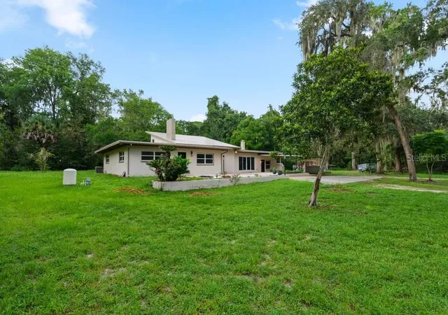 Photo 1 of Single family home for sale at 1524 Sw 37th Avenue, Gainesville, FL 32608 | MLS# GC542211 | Listing updated on 2026-09-17