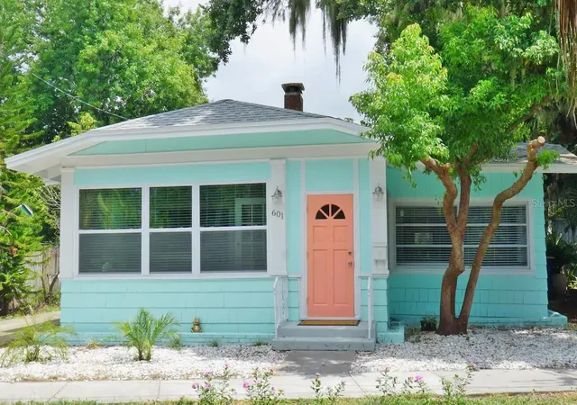 1st image of 601 N Osceola Ave, Clearwater, FL 33755 | MLS# TB8532541