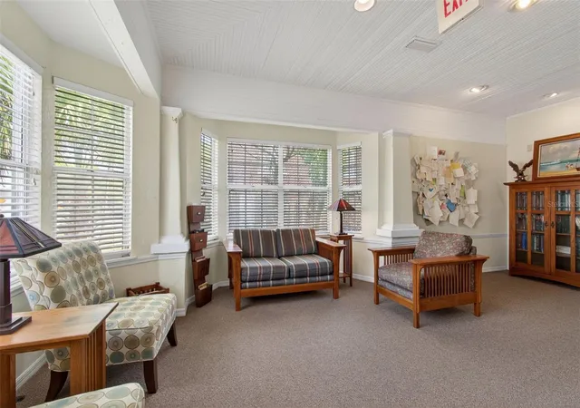 4th image of 1013 Sw 2Nd Ave, Gainesville, FL 32601 | MLS# GC542212