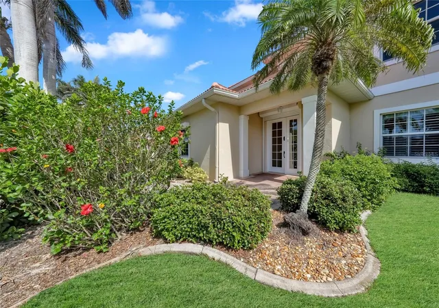 Photo 3 of Condo for sale at 196 Tarpon Cvs Blvd #722, Punta Gorda, FL 33950 | MLS# C7528796 | Listing updated on 2026-08-01