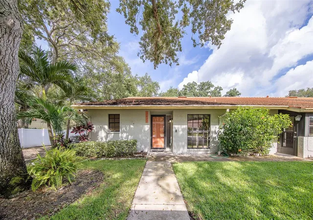3rd image of 2022 Nash Dr, Clearwater, FL 33763 | MLS# TB8532550