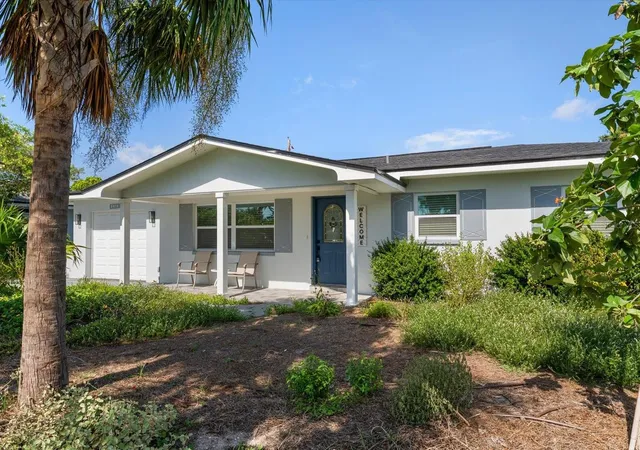Photo 2 of Single family home for sale at 8879 111th Street, Seminole, FL 33772 | MLS# TB8532551 | Listing updated on 2026-08-29