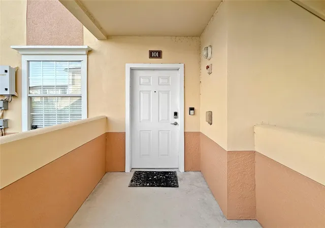 Photo 1 of Condo for sale at 1025 Villagio Cir #101, Sarasota, FL 34237 | MLS# L4963777 | Listing updated on 2026-08-01