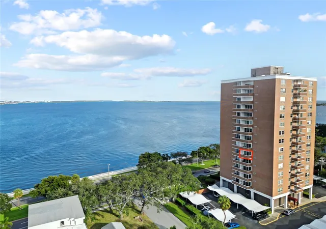 Photo 2 of Condo for sale at 4015 Bayshore Blvd #7C, Tampa, FL 33611 | MLS# TB8532572 | Listing updated on 2026-07-25