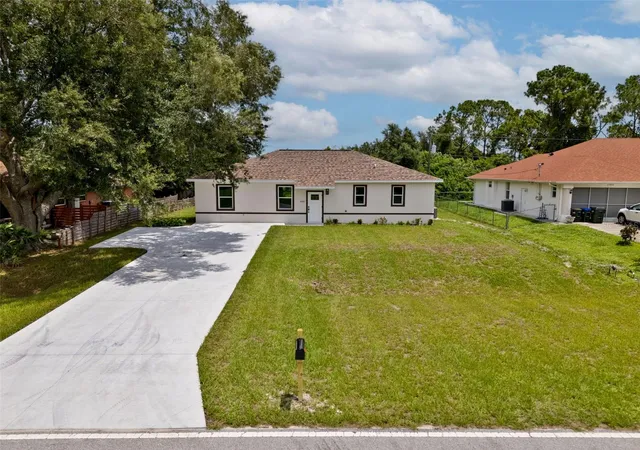 Photo 2 of Single family home for sale at 8580 W Price Blvd, North Port, FL 34291 | MLS# D6148200 | Listing updated on 2026-07-25