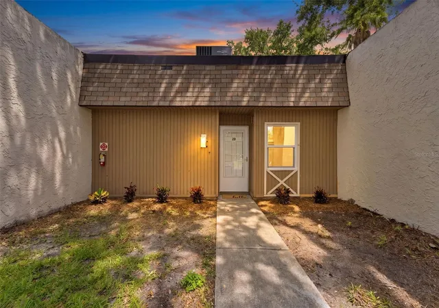 1st image of 11511 113Th St #2D, Largo, FL 33778 | MLS# TB8532587