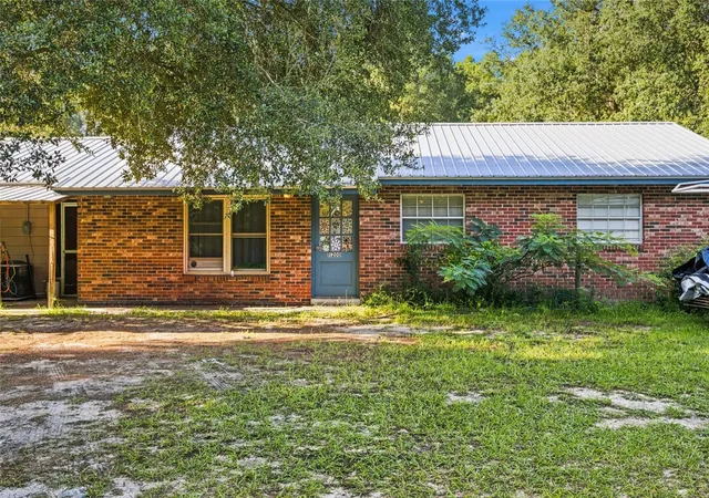 1st image of 3025 S Us Hwy 41, Dunnellon, FL 34432 | MLS# OM729155