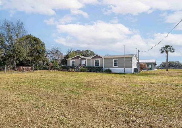 3rd image of 26444 County Road 44A, Eustis, FL 32736 | MLS# O6427984