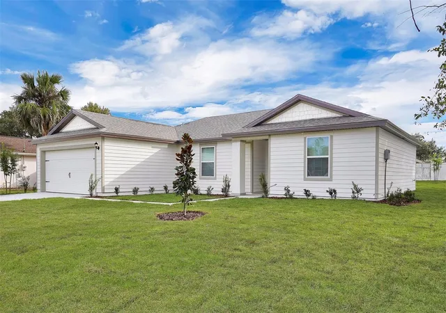 Photo 2 of Single family home for sale at 2 Rymshaw Pl, Palm Coast, FL 32164 | MLS# TB8532596 | Listing updated on 2026-09-03