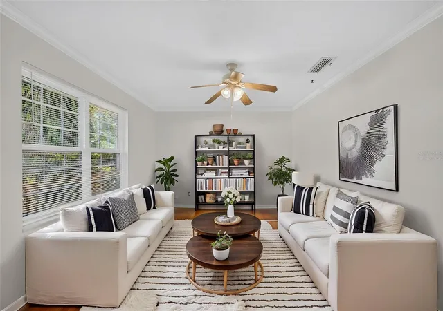Photo 3 of Single family home for sale at 2051 Dyan Way, Maitland, FL 32751 | MLS# O6427989 | Listing updated on 2026-10-04