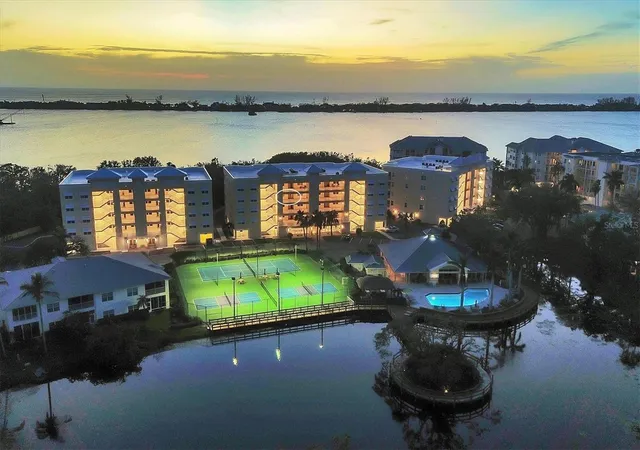 2nd image of 260 Hidden Bay Dr #402, Osprey, FL 34229 | MLS# A4701000