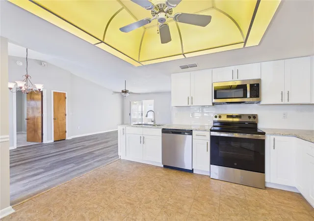 4th image of 10482 S Clint Loop, Floral City, FL 34436 | MLS# OM729161