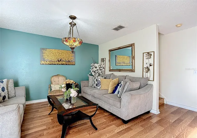 Photo 2 of Single family home for sale at 5009 Strada Dr, Winter Haven, FL 33880 | MLS# O6428009 | Listing updated on 2026-07-28
