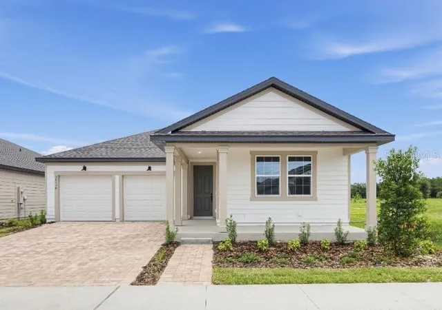 Photo 1 of Single family home for sale at 30130 Emerald Forest Dr, Mount Dora, FL 32757 | MLS# TB8532625 | Listing updated on 2026-09-20