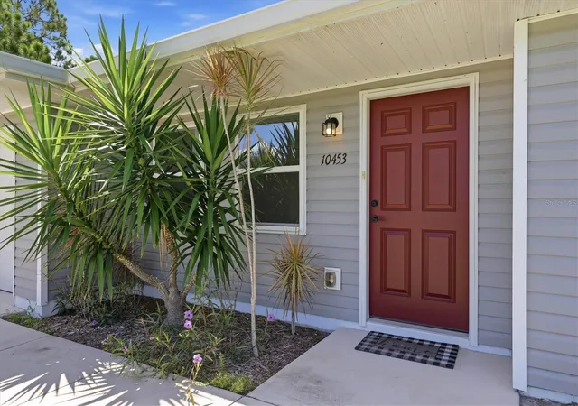 3rd image of 10453 Reims Ave, Englewood, FL 34224 | MLS# D6148202