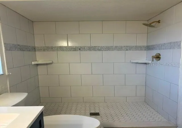 Photo 4 of Single family home for sale at 1060 E Normandy Blvd, Deltona, FL 32725 | MLS# V4950384 | Listing updated on 2026-10-08
