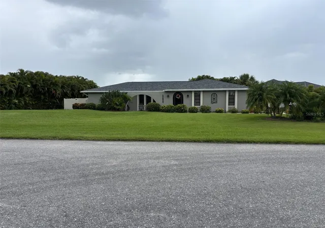 Photo 1 of Single family home for sale at 17071 Waters Edge Cir, North Fort Myers, FL 33917 | MLS# TB8532643 | Listing updated on 2026-08-28