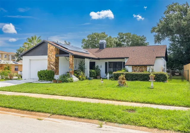 2nd image of 1338 Greenlea Dr, Holiday, FL 34691 | MLS# TB8532650