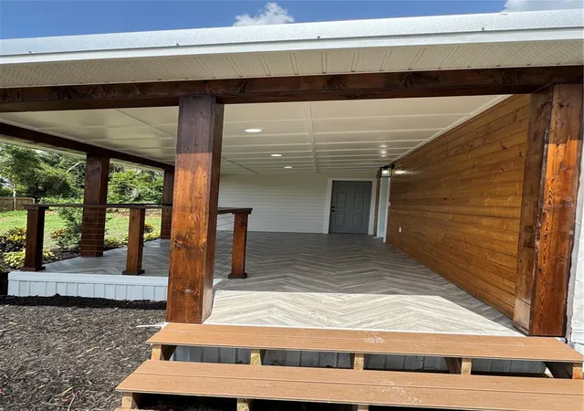 Photo 3 of Manufactured home for sale at 1119 N Parsons Ave, Seffner, FL 33584 | MLS# TB8532657 | Listing updated on 2026-09-14