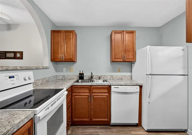 Listing Photo 5 - Condo for sale in building located at 640 N Nova Rd, Ormond Beach, FL 32174 - Unit #209