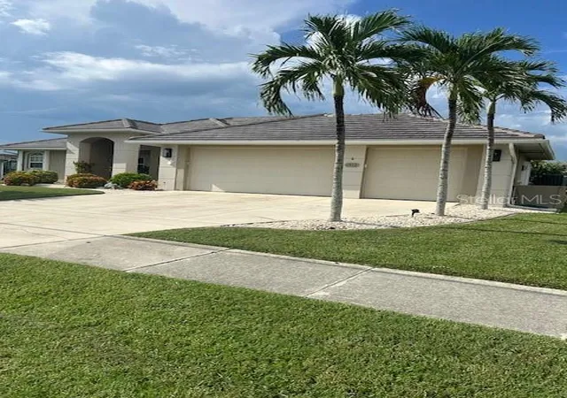 Photo 2 of Single family home for sale at 1512 Suzi St, Punta Gorda, FL 33950 | MLS# C7528809 | Listing updated on 2026-09-27