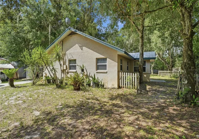 5th image of 3543 N County Road 426, Geneva, FL 32732 | MLS# V4950388