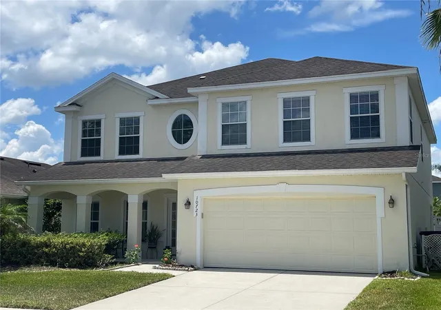 Photo 3 of Single family home for sale at 10723 Clover Walk Dr, Orlando, FL 32825 | MLS# O6428053 | Listing updated on 2026-08-10