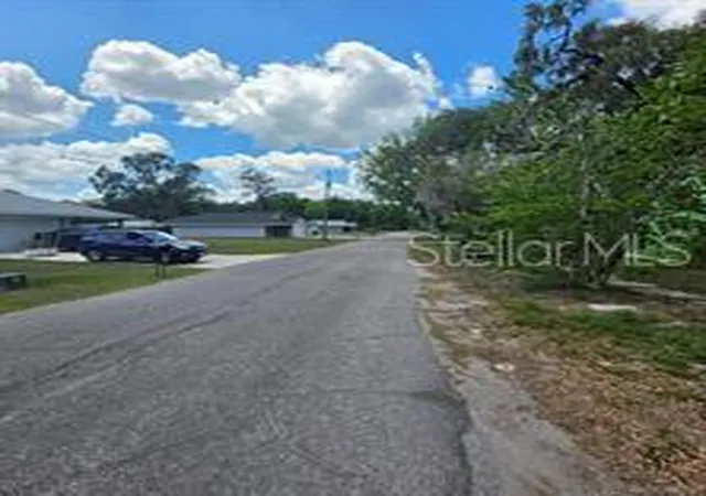 3rd image of 8869 E Ogden Ln, Floral City, FL 34436 | MLS# OM729181