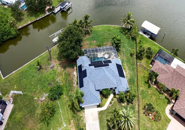 Photo 3 of Single family home for sale at 10535 Aztec Rd, Port Charlotte, FL 33981 | MLS# W7887978 | Listing updated on 2026-09-05