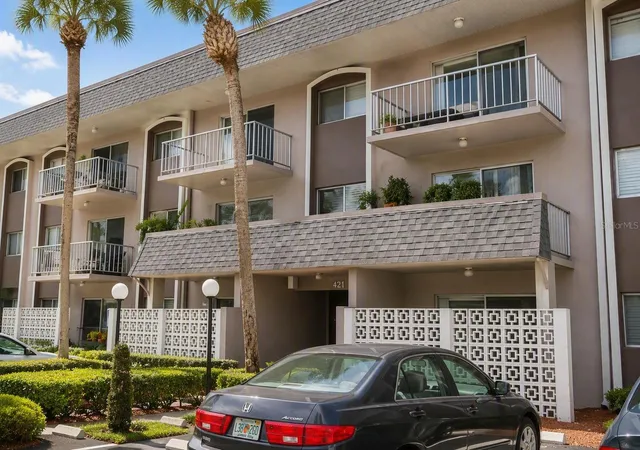 Photo 1 of Condo for sale at 4610 W Gray St #307, Tampa, FL 33609 | MLS# TB8532689 | Listing updated on 2026-08-25