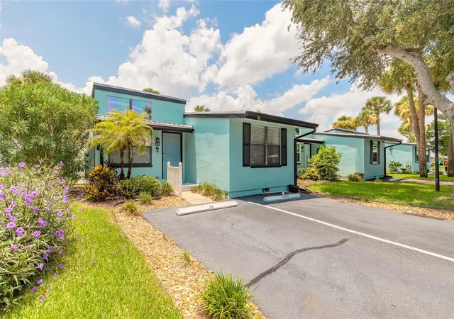 Listing Photo 5 - Condo for sale in building located at 76 Heather Pt Ct, NEW SMYRNA BEACH, FL 32169