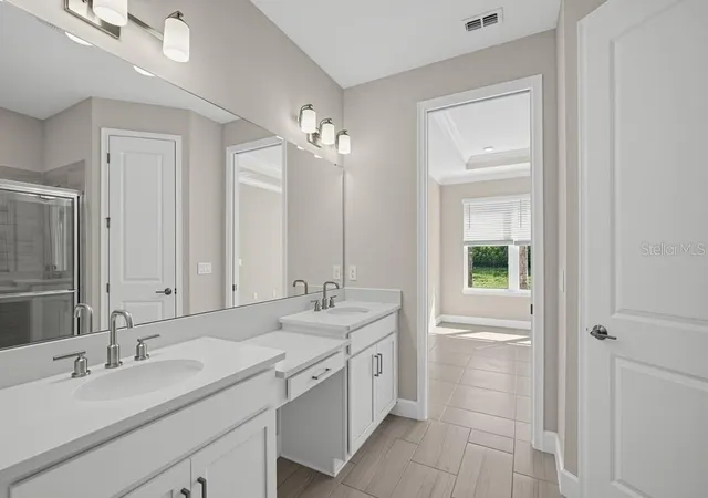 Photo 3 of Single family home for sale at 3209 Torta Ct, Bradenton, FL 34211 | MLS# O6428067 | Listing updated on 2026-10-21